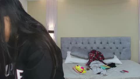 L I A M O N R O E online show from September 14, 2025, 11:53 am