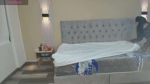 L I A M O N R O E online show from October 6, 2025, 11:40 am