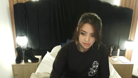 L I A M O N R O E online show from March 15, 2026, 12:11 pm