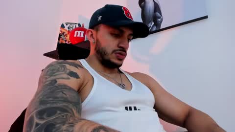 liam online show from February 25, 2025, 10:07 pm