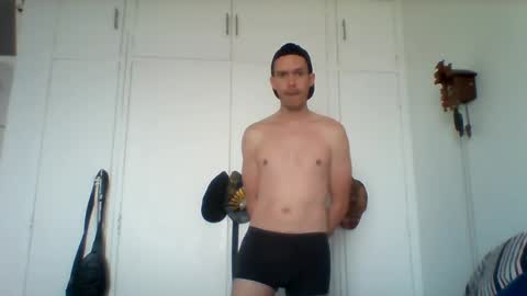 Snapshot of liamrosezn chatting on June 16, 2026, 7:55 am LiamRose online show from June 16, 2026, 7:55 am