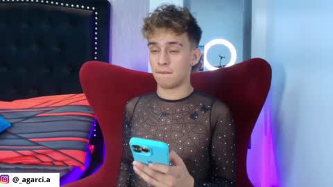 Snapshot of liamwild20 chatting on September 29, 2025, 12:16 am liam online show from September 29, 2025, 12:16 am