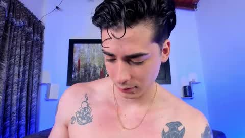 Snapshot of liamwyatt_ chatting on October 19, 2025, 3:18 am liamwyatt_ online show from October 19, 2025, 3:18 am