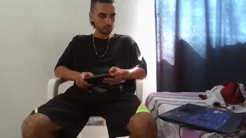 Snapshot of lian_mike203523 chatting on October 19, 2025, 3:01 pm lian_mike203523 online show from October 19, 2025, 3:01 pm