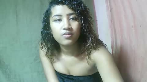 Liana9794 online show from May 25, 2026, 7:36 am