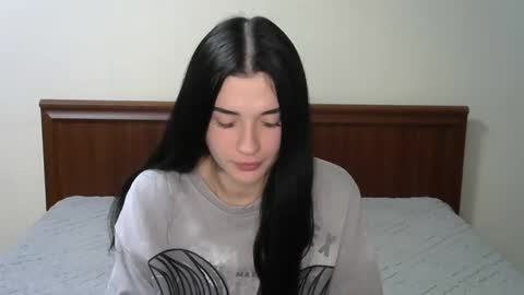 liana_diva online show from February 23, 2025, 11:04 pm