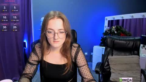 Snapshot of liana_kisses chatting on February 3, 2025, 3:38 pm Little Liana  online show from February 3, 2025, 3:38 pm