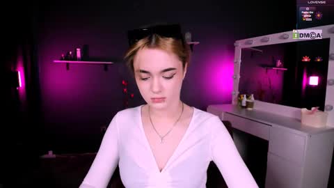 Snapshot of liana_kisses chatting on March 8, 2025, 8:03 pm Little Liana  online show from March 8, 2025, 8:03 pm