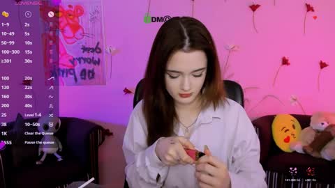 Little Liana  online show from April 8, 2026, 8:09 pm