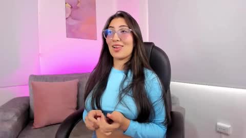 Liana  online show from February 20, 2026, 2:17 pm