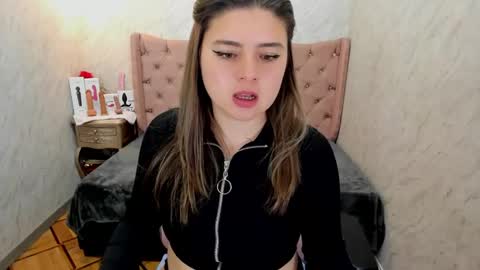 Snapshot of lianngrace chatting on February 22, 2025, 1:57 pm Grace online show from February 22, 2025, 1:57 pm