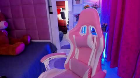 Snapshot of liany_taylor chatting on March 6, 2026, 2:41 am liany_taylor online show from March 6, 2026, 2:41 am