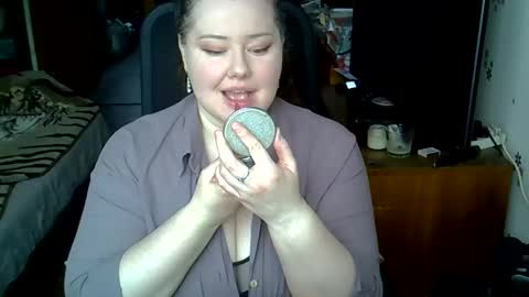 liaorgel online show from February 25, 2025, 10:26 am