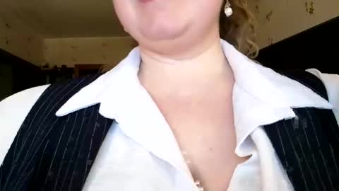 liaorgel online show from March 6, 2026, 6:15 pm