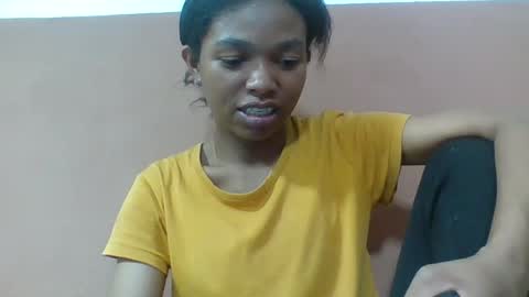 Snapshot of liaraisha chatting on July 15, 2026, 5:07 pm liaraisha online show from July 15, 2026, 5:07 pm