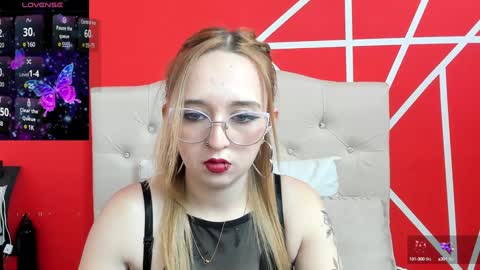 Lia Roberts online show from January 12, 2025, 12:12 pm