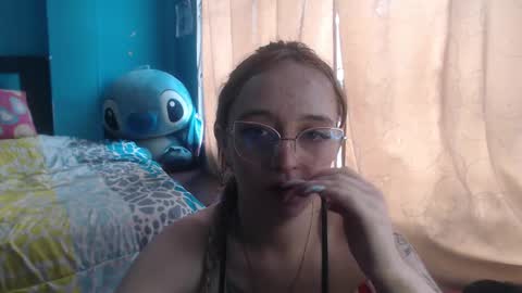 Lia Roberts online show from January 27, 2025, 7:03 pm