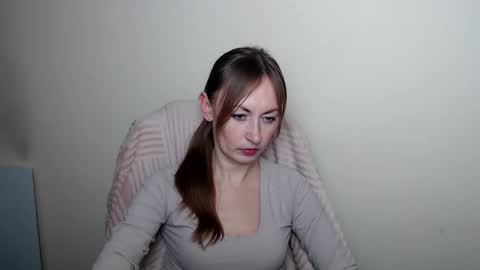 Snapshot of liasais_ chatting on April 19, 2026, 2:27 pm Lia online show from April 19, 2026, 2:27 pm