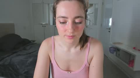 Sasha online show from January 14, 2026, 2:44 pm