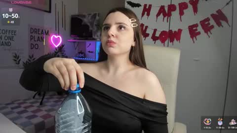 Snapshot of liawoow chatting on October 26, 2025, 7:58 am Lia online show from October 26, 2025, 7:58 am