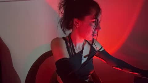 libre_queen online show from November 10, 2025, 7:13 pm