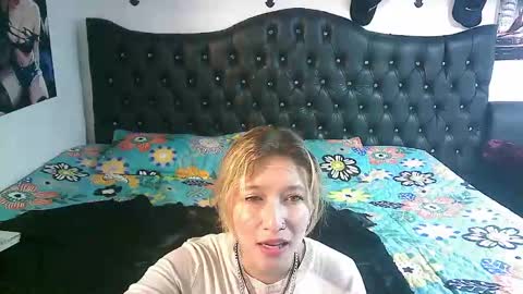 licethf00x online show from September 10, 2025, 12:38 pm