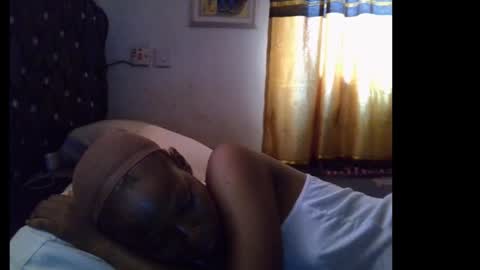 lickmefuckmex online show from March 12, 2026, 11:38 am