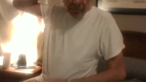 lickmysnowballs online show from December 28, 2024, 11:09 am