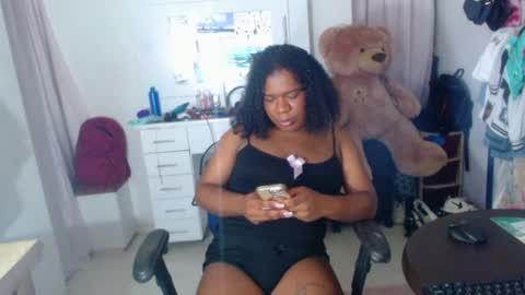 licy online show from May 7, 2026, 1:44 am