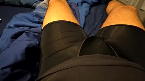 lifterlava online show from February 3, 2026, 4:54 am