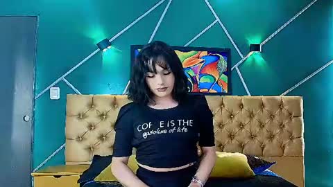 Snapshot of liiaa_sweett_ chatting on June 23, 2026, 10:08 pm Liiaa Sweett online show from June 23, 2026, 10:08 pm
