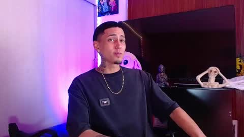 Daniel online show from December 4, 2025, 6:27 pm