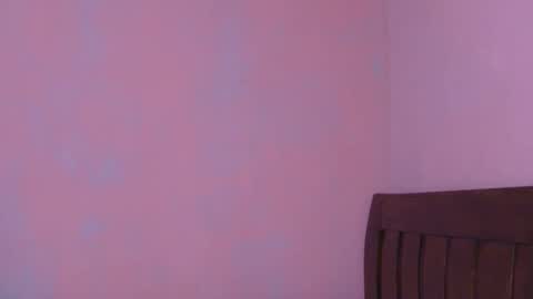 Lily online show from October 25, 2025, 11:10 pm