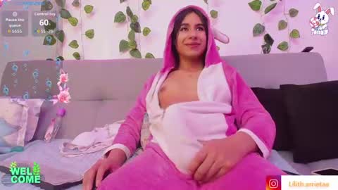liiliith_1 online show from July 7, 2026, 5:10 am