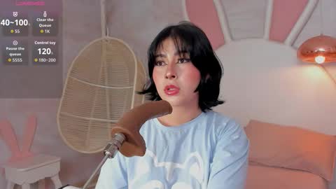 LIILY online show from December 18, 2025, 7:47 am