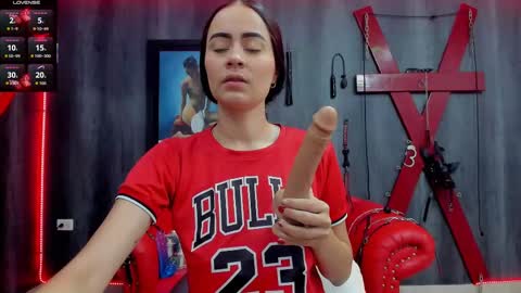 Nini - online show from November 18, 2025, 1:15 pm