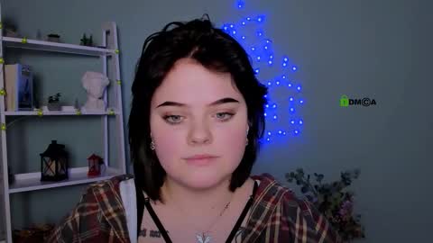 lika_pop online show from January 11, 2026, 7:41 pm