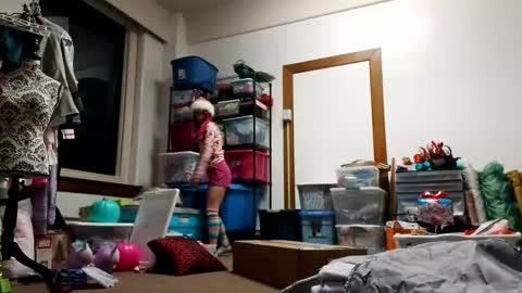 Snapshot of likemyashe chatting on December 18, 2024, 7:36 am LikeMyAshe online show from December 18, 2024, 7:36 am