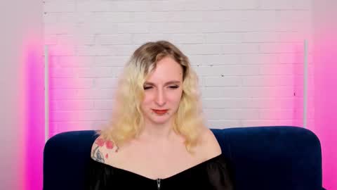 Snapshot of likilip chatting on November 2, 2025, 8:28 am likilip online show from November 2, 2025, 8:28 am