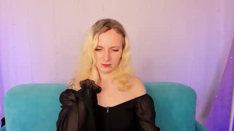 Snapshot of likilip chatting on November 6, 2025, 2:01 am likilip online show from November 6, 2025, 2:01 am