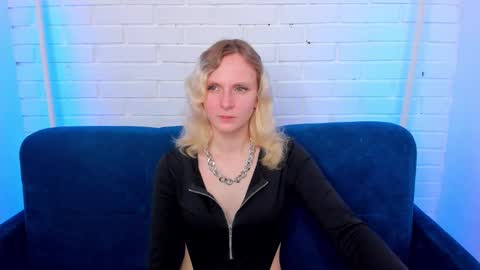 Snapshot of likilip chatting on November 27, 2025, 2:02 am likilip online show from November 27, 2025, 2:02 am