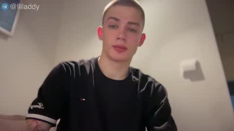 Addy online show from November 23, 2025, 4:01 am