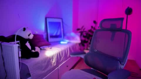 Gabriela online show from November 21, 2025, 9:57 pm