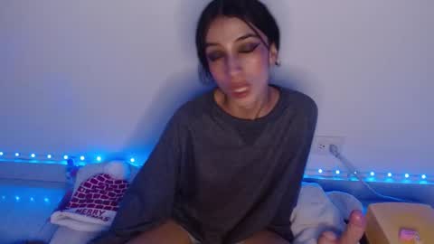 Lisaa online show from December 17, 2024, 5:40 am