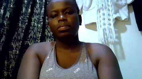 lil_miss23 online show from October 7, 2025, 1:58 am