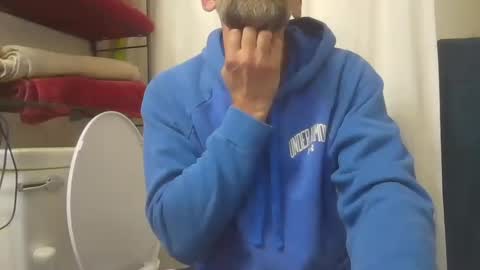 lil_ryno online show from March 3, 2025, 7:21 am