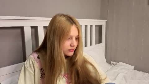 Emma online show from March 2, 2026, 2:14 am