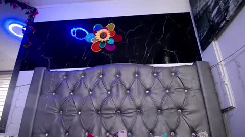   online show from March 3, 2025, 6:55 pm