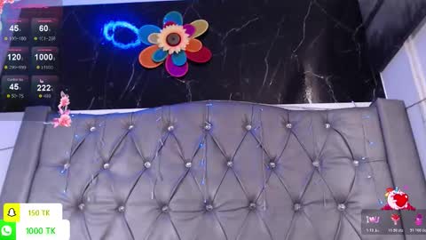   online show from October 27, 2025, 2:21 pm