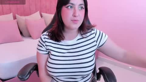 Snapshot of lila_sky_ chatting on May 19, 2026, 11:49 am Lila online show from May 19, 2026, 11:49 am
